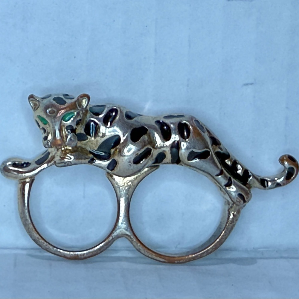 Gold Leopard Double Knuckle Ring